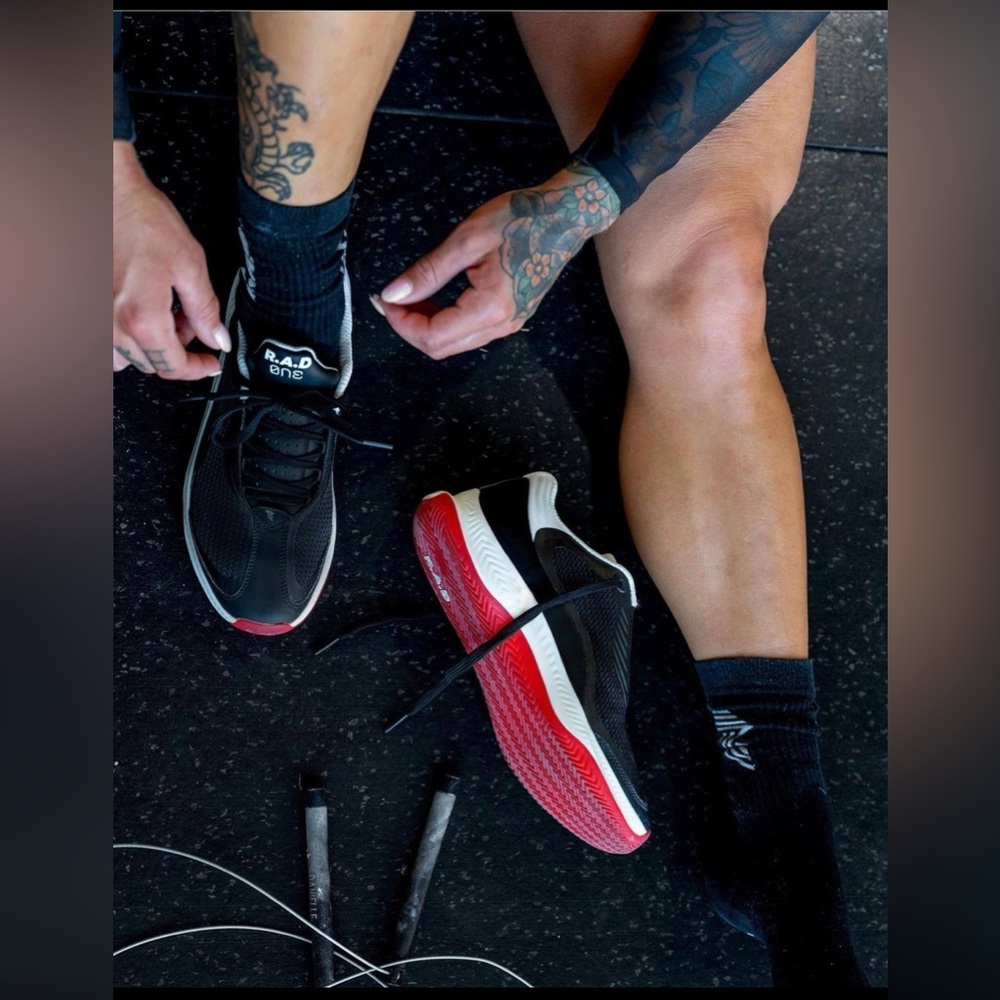 R.A.D ONE GLOBAL RACING RED Black M 8.5/W 10 CrossFit Shoe Sneaker